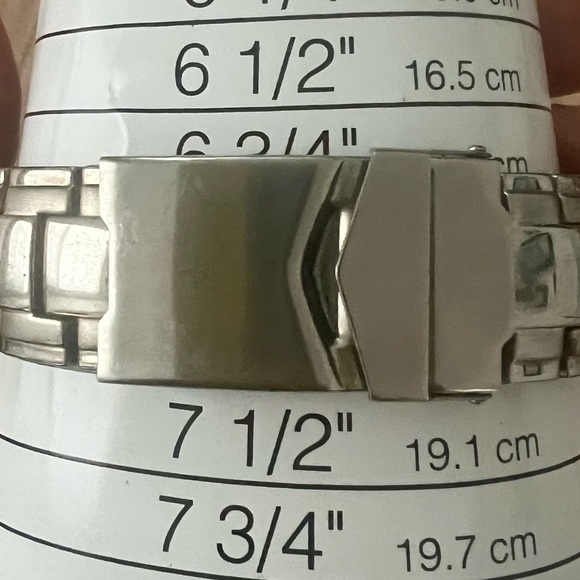 Lorus Men’s Watch Blue Ombre Dial Stainless Steel Bracelet Date Window - Picture 12 of 12